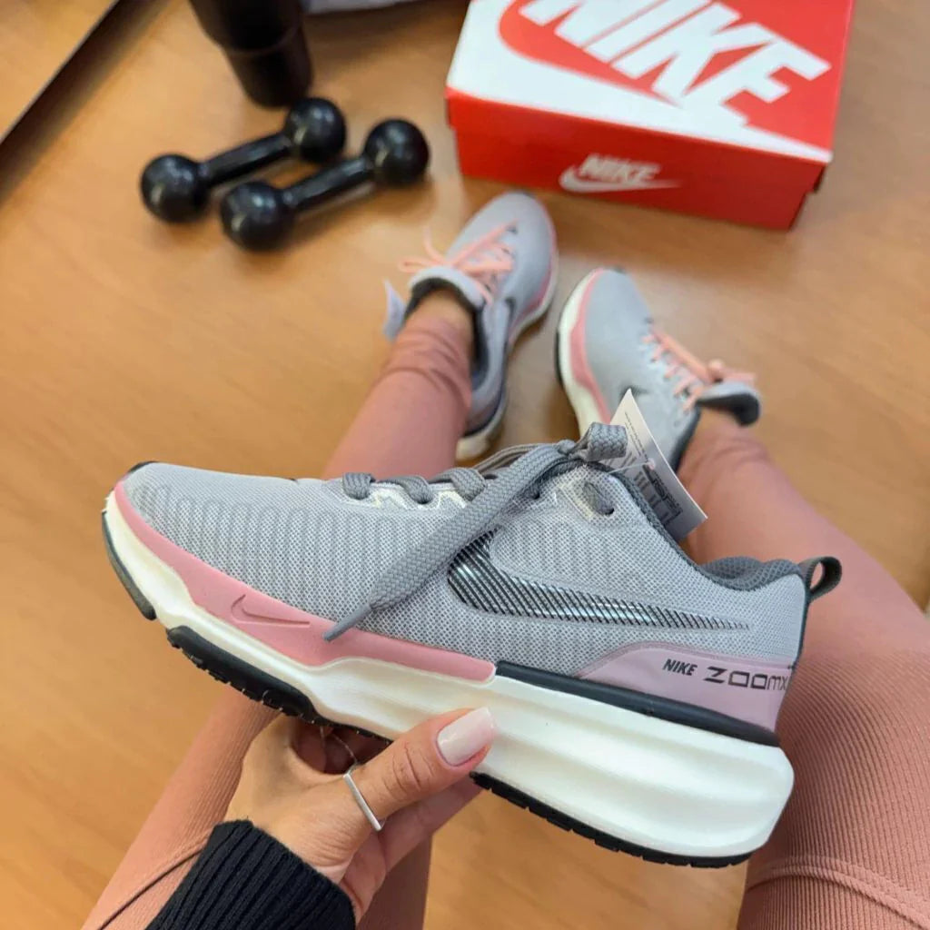 Invincible Run 3 - Cinza Rose