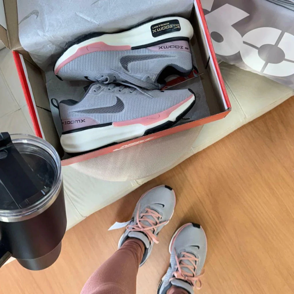 Invincible Run 3 - Cinza Rose