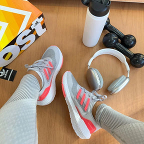 Adidas Ultraboost feminino -  Cinza Pink