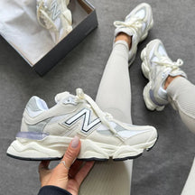 NB Feminino 9060 - OFF Cinza