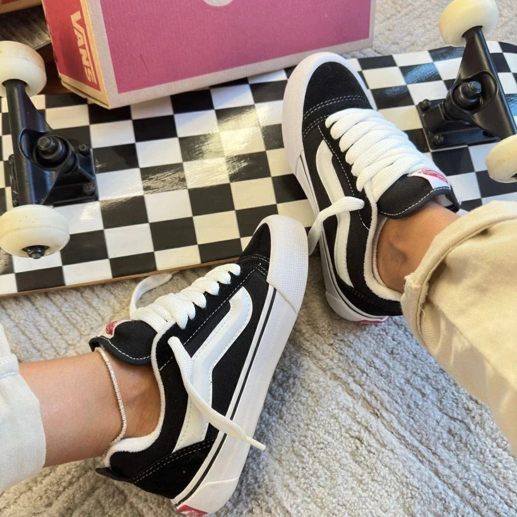 Vs Knu (masculino) - Preto Branco