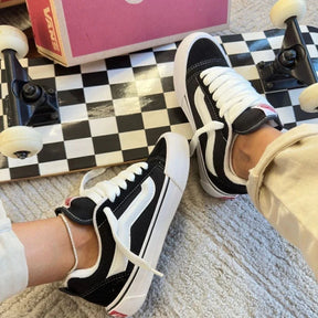 Vs Knu (masculino) - Preto Branco