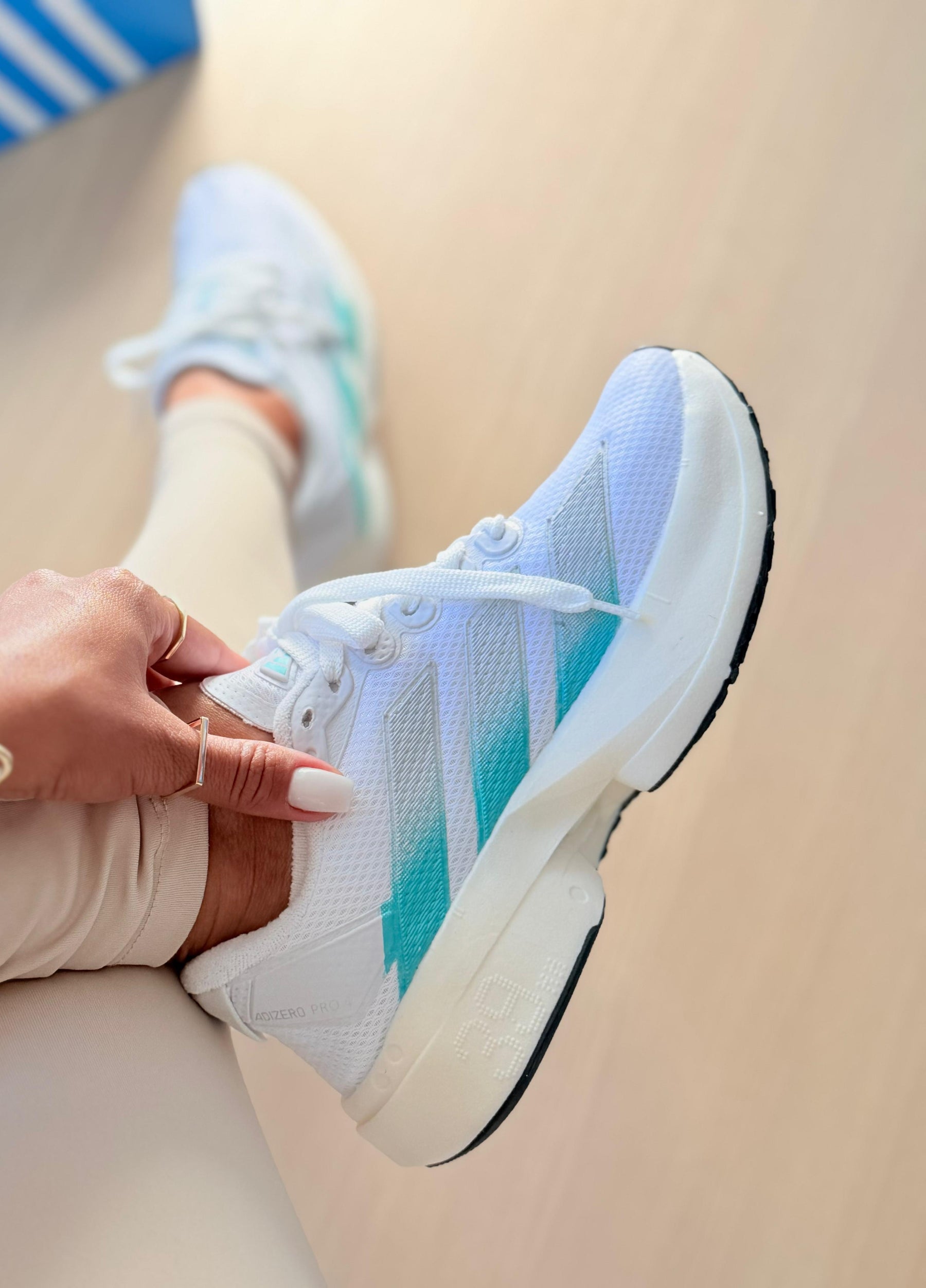 Adios Pro 4 - All Cores