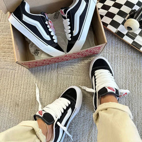 Vs Knu (feminino) Preto Branco