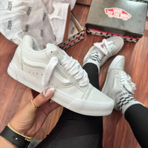 Vs Knu (feminino) Preto Branco