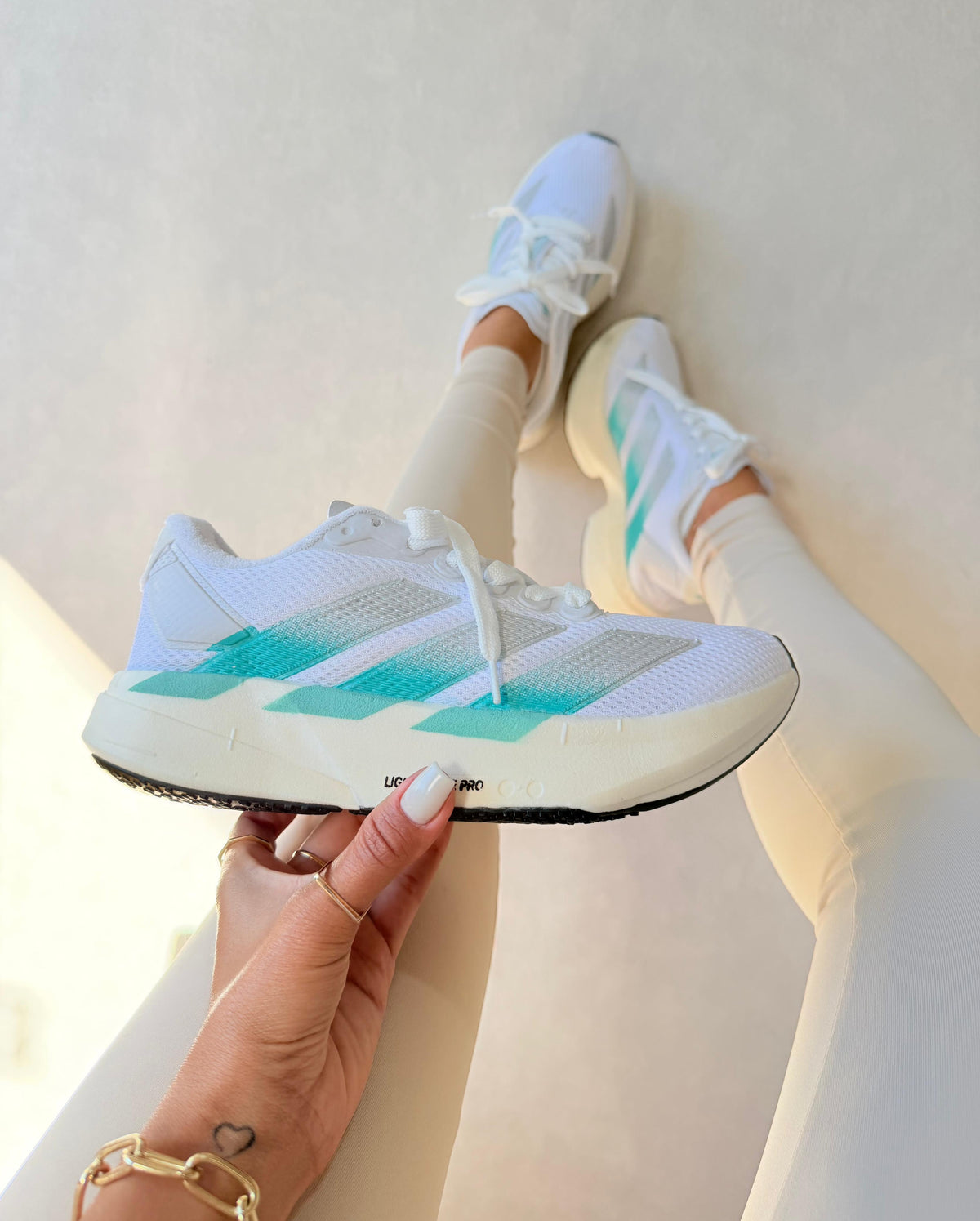 Adios Pro 4 - All Cores