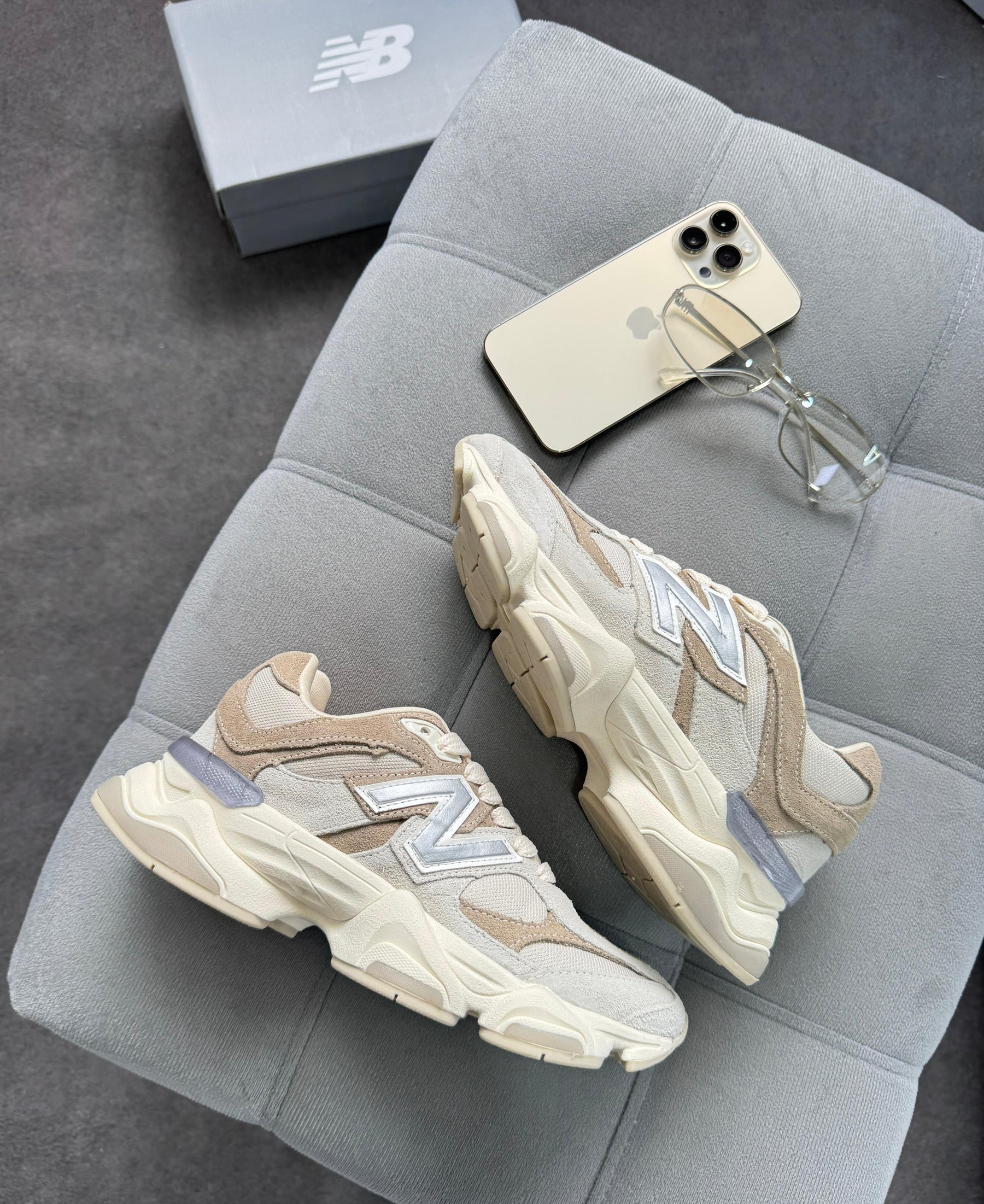 NB Feminino 9060 - Bege Cinza