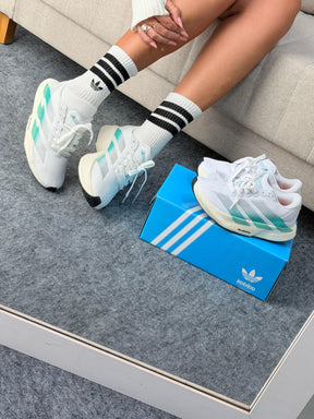 Adios Pro 4 - Branco/Azul