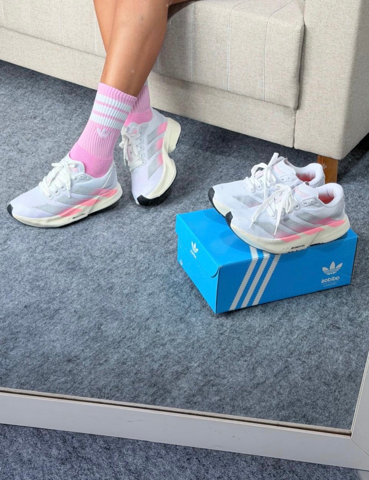 Adios Pro 4 - Branco/Rosa